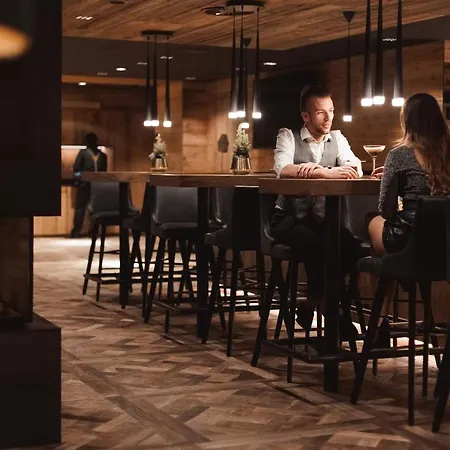 Alpenhotel Am Schwarzsee 酒店 4*