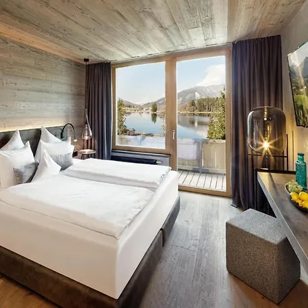 Alpenhotel Am Schwarzsee Hotel