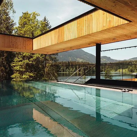 Alpenhotel Am Schwarzsee 4*