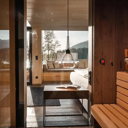 Ξενοδοχείο Alpenhotel Am Schwarzsee 4*