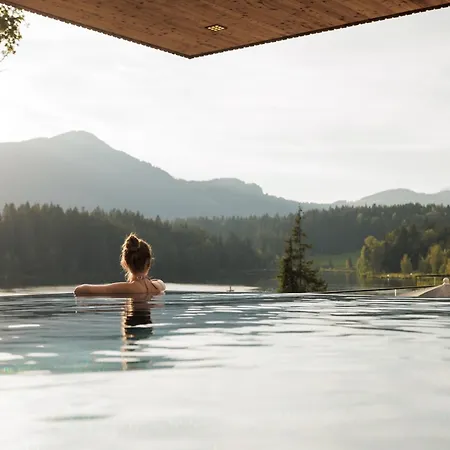 Ξενοδοχείο Alpenhotel Am Schwarzsee Κίτσμπουελ