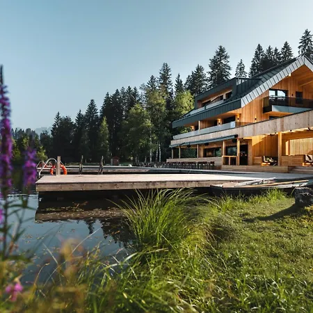 Alpenhotel Am Schwarzsee 4* 基茨比厄尔