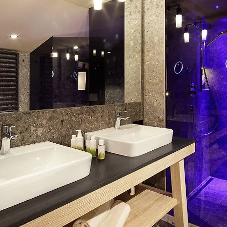 Alpenhotel Am Schwarzsee 4* 基茨比厄尔