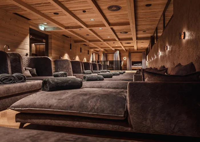 Hotel Alpenhotel Am Schwarzsee 4*