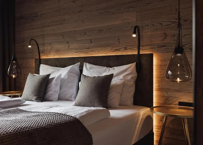 فندق Alpenhotel Am Schwarzsee