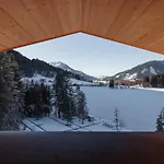 Hotel Alpenhotel Am Schwarzsee 4*
