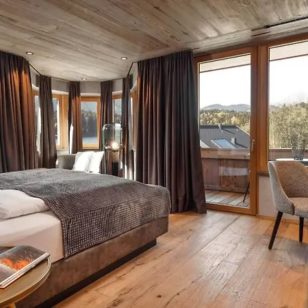 酒店 Alpenhotel Am Schwarzsee 4*
